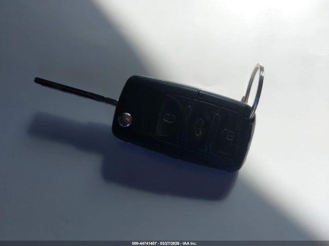 Aukcja sprzedaży 2004 Volkswagen New Beetle Gl, vin: 3VWBK31C34M410224, numer aukcji: 44741407