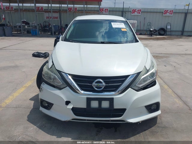1N4AL3AP0HC113259 Nissan Altima 2.5/2.5 S/2.5 Sl/2.5 Sr/2.5 Sv