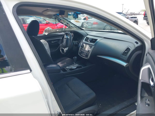 1N4AL3AP0HC113259 Nissan Altima 2.5/2.5 S/2.5 Sl/2.5 Sr/2.5 Sv