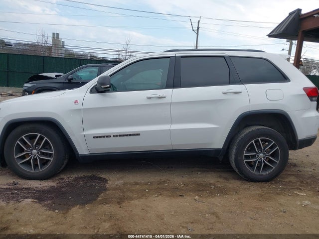 Aukcja sprzedaży 2018 Jeep Grand Cherokee Trailhawk 4x4, vin: 1C4RJFLGXJC170656, numer aukcji: 44741415
