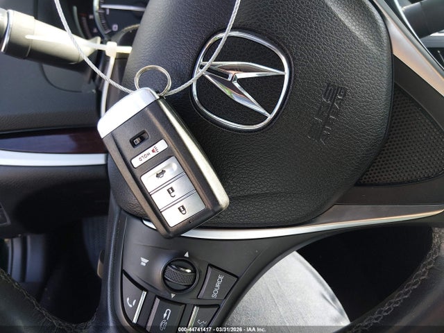 Продажа на аукционе авто 2016 Acura Tlx, vin: 19UUB1F37GA001624, номер лота: 44741417