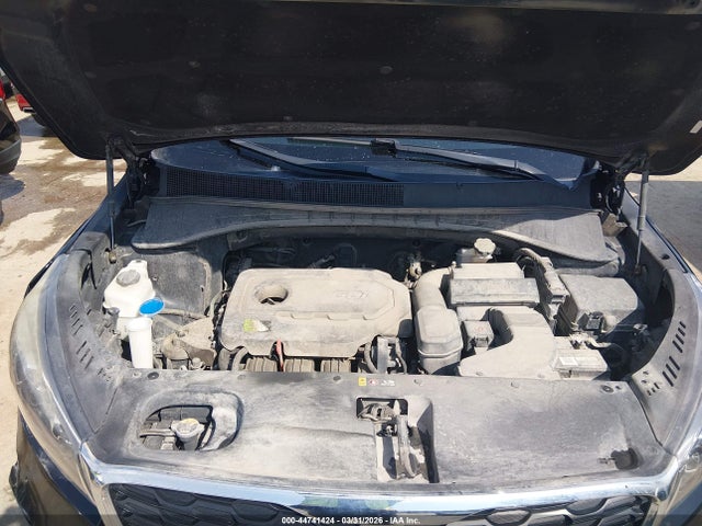Продажа на аукционе авто 2019 Kia Sorento 2.4l L, vin: 5XYPG4A38KG536699, номер лота: 44741424
