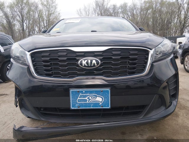 Продажа на аукционе авто 2019 Kia Sorento 2.4l L, vin: 5XYPG4A38KG536699, номер лота: 44741424