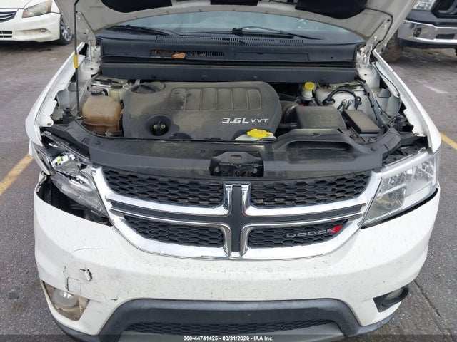Продажа на аукционе авто 2015 Dodge Journey Sxt, vin: 3C4PDCBG1FT511646, номер лота: 44741425