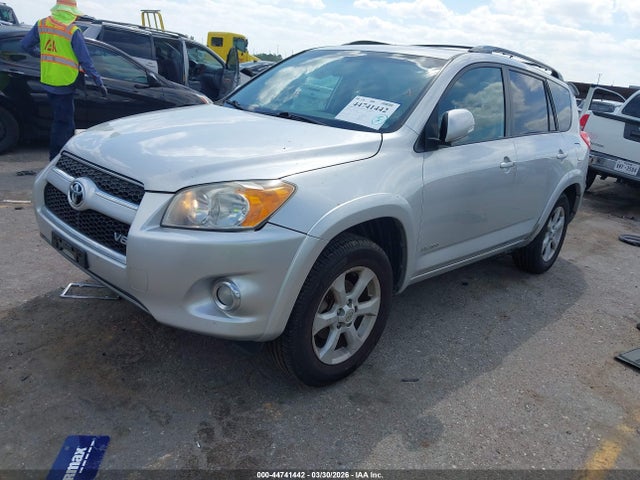 2011 TOYOTA RAV4 2T3DK4DV0BW046130 Photo 1