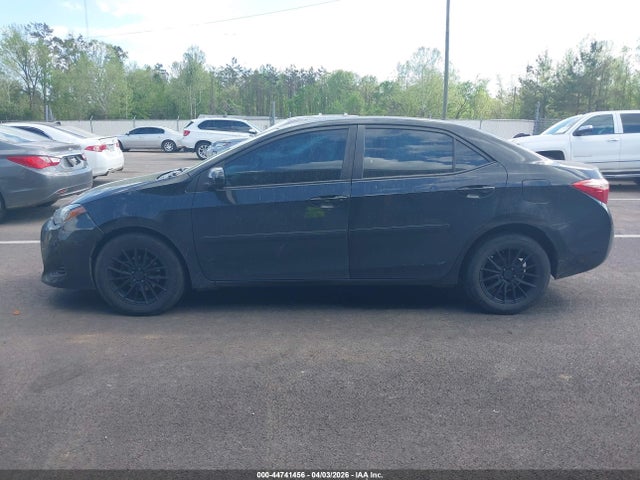 Toyota COROLLA LE 2017 5YFBURHE3HP615502 Image 14