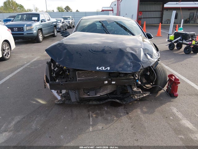 Продажа на аукционе авто 2025 Kia K4 Gt-line, vin: 3KPFW4DE8SE139745, номер лота: 44741467