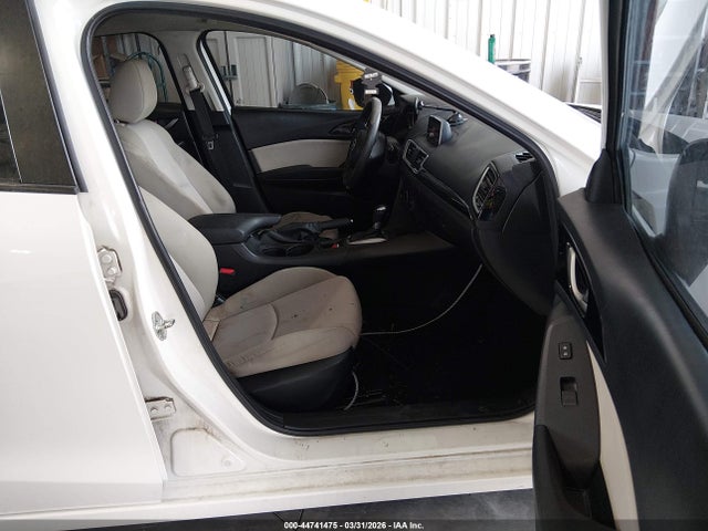 3MZBM1U73EM107006 Mazda Mazda3 I Sport