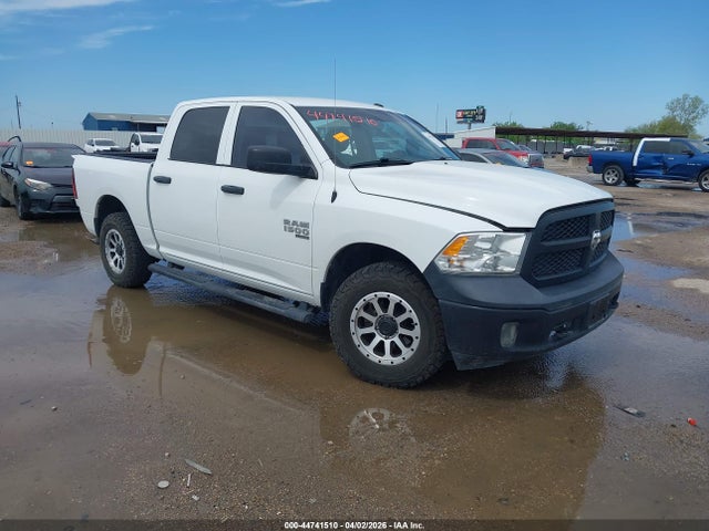 Продаж на аукціоні авто 2022 Ram 1500 Classic Tradesman  4x4 5'7 Box, vin: 3C6RR7KG6NG375966, номер лоту: 44741510