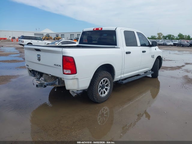 Продаж на аукціоні авто 2022 Ram 1500 Classic Tradesman  4x4 5'7 Box, vin: 3C6RR7KG6NG375966, номер лоту: 44741510