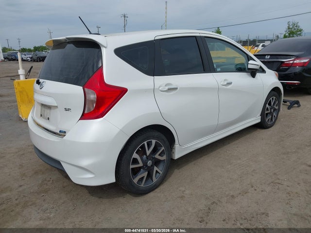 Nissan Versa Note Sr 2015 3N1CE2CP8FL426391 Image 4