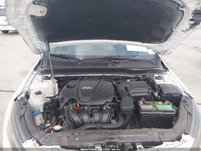 5XXGM4A79EG260084 KIA Optima Lx