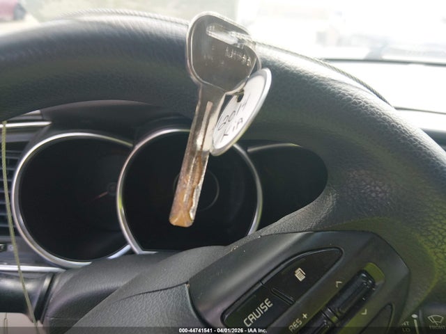 5XXGM4A79EG260084 KIA Optima Lx