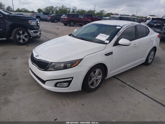 5XXGM4A79EG260084 KIA Optima Lx