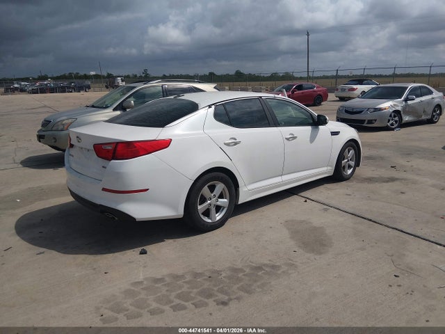 5XXGM4A79EG260084 KIA Optima Lx