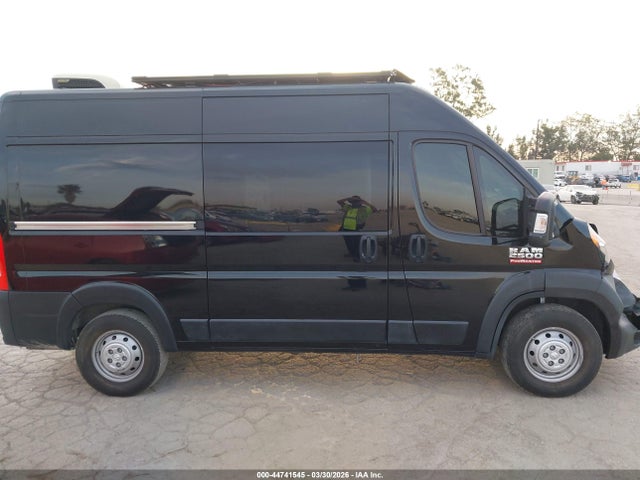 44741545 :رقم المزاد ، 3C6LRVCG2ME577139 vin ، 2021 Ram Promaster 2500 High Roof 136 Wb مزاد بيع