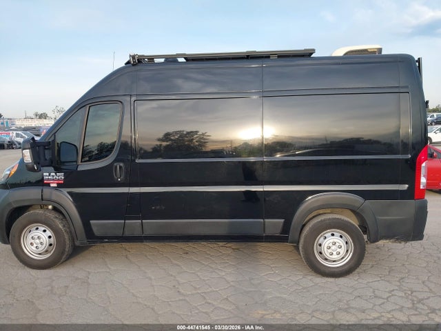 44741545 :رقم المزاد ، 3C6LRVCG2ME577139 vin ، 2021 Ram Promaster 2500 High Roof 136 Wb مزاد بيع