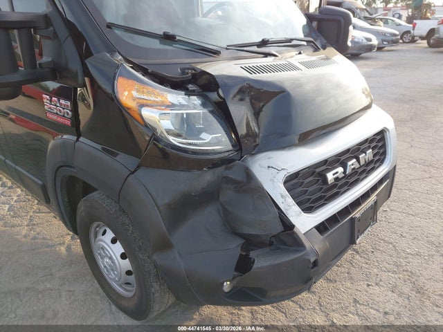 44741545 :رقم المزاد ، 3C6LRVCG2ME577139 vin ، 2021 Ram Promaster 2500 High Roof 136 Wb مزاد بيع