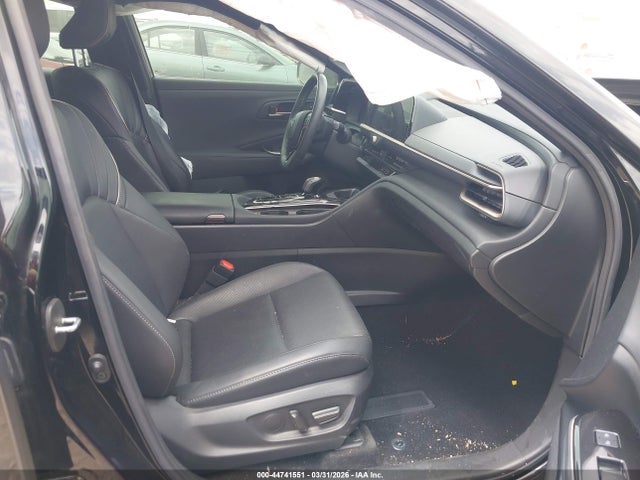 44741551 :رقم المزاد ، JTDAAAAFXR3023923 vin ، 2024 Toyota Crown Limited مزاد بيع