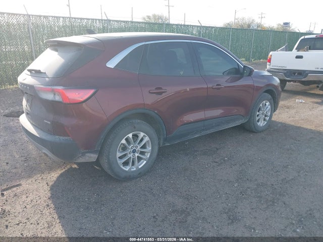1FMCU9G61MUB04796 Ford ESCAPE SE