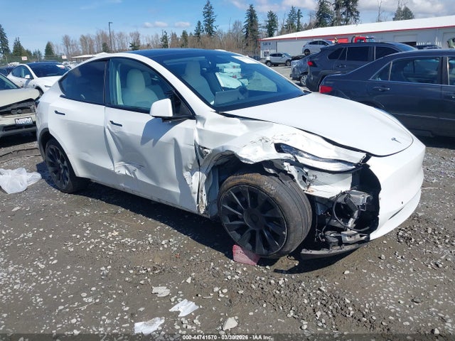 5YJYGDEE8MF304002 Tesla Model Y Long Range Dual Motor All-wheel Drive
