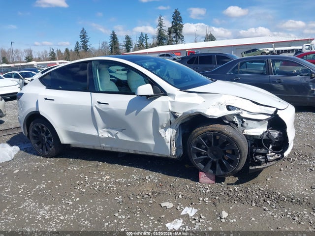 5YJYGDEE8MF304002 Tesla Model Y Long Range Dual Motor All-wheel Drive