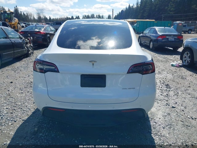 5YJYGDEE8MF304002 Tesla Model Y Long Range Dual Motor All-wheel Drive