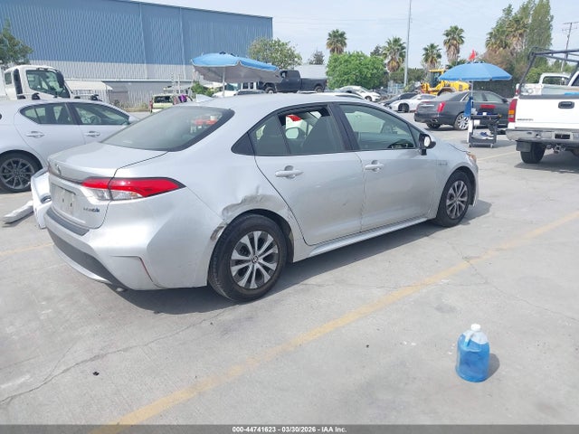 Toyota Corolla Hybrid Le 2020 JTDEBRBEXLJ003225 Image 4