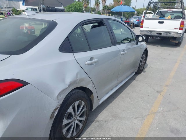 Toyota Corolla Hybrid Le 2020 JTDEBRBEXLJ003225 Image 6