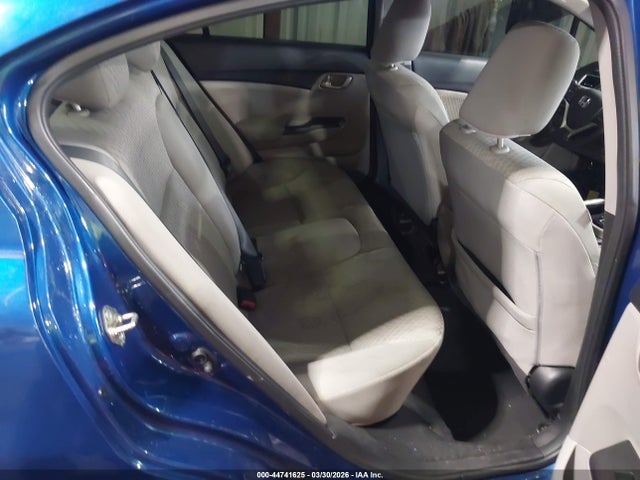 44741625 :رقم المزاد ، 19XFB2F55FE225470 vin ، 2015 Honda Civic Lx مزاد بيع