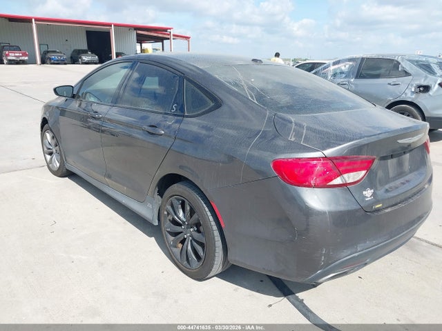 Chrysler 200 S 2015 1C3CCCBBXFN594777 Image 3
