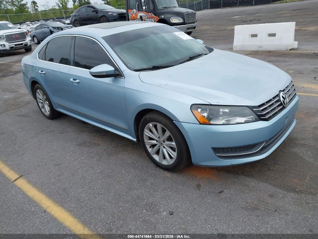2012 VOLKSWAGEN PASSAT 1VWCH7A39CC044988
