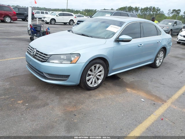 2012 VOLKSWAGEN PASSAT 1VWCH7A39CC044988 Photo 1