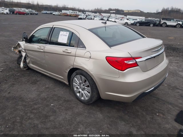 2014 Chrysler 200 Lx მანქანა იყიდება აუქციონზე, vin: 1C3CCBAB6EN168580, აუქციონის ნომერი: 44741665