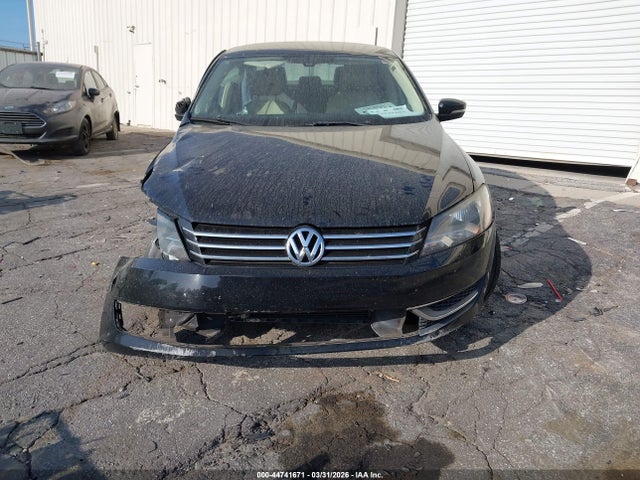 Aukcja sprzedaży 2013 Volkswagen Passat 2.5l Se, vin: 1VWBP7A38DC044643, numer aukcji: 44741671