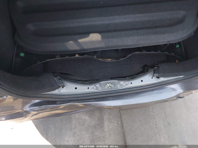 JHMGK5H78GS002034 Honda FIT EX