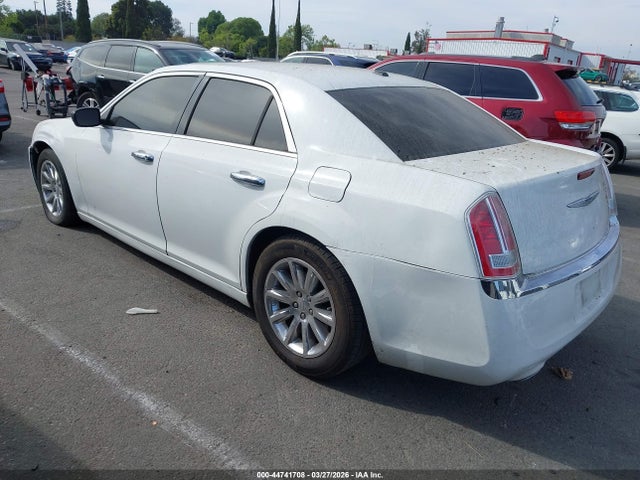 2012 CHRYSLER 300 2C3CCACG9CH243264 Photo 2