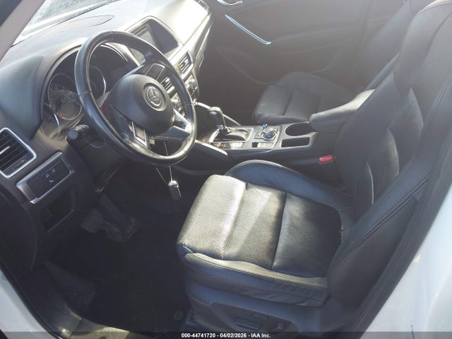 44741720 :رقم المزاد ، JM3KE2DY5G0711054 vin ، 2016 Mazda Cx-5 Grand Touring مزاد بيع