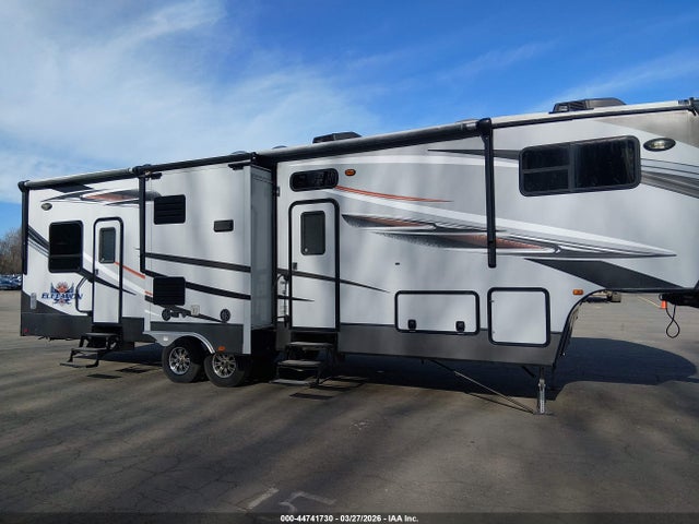 Aukcja sprzedaży 2014 Crossroads Toy Hauler, vin: 4V0FC3628ER003541, numer aukcji: 44741730