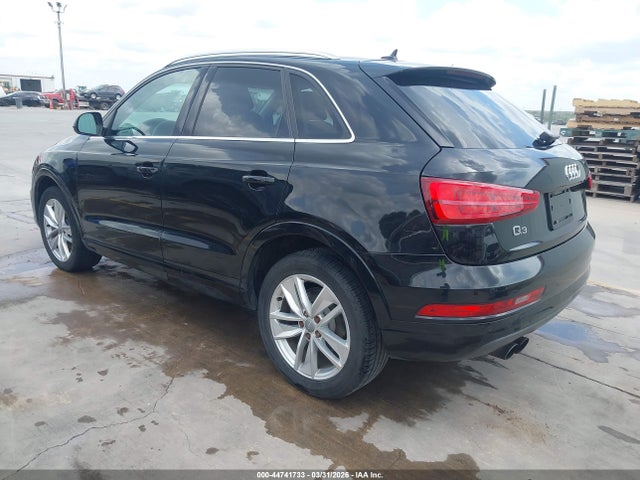 2016 AUDI Q3 WA1BFCFS3GR020132 Photo 2