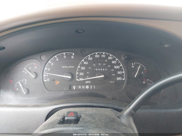 1997 Ford Explorer Eddie Bauer/limited/xl/xlt მანქანა იყიდება აუქციონზე, vin: 1FMDU34E2VUB87038, აუქციონის ნომერი: 44741737