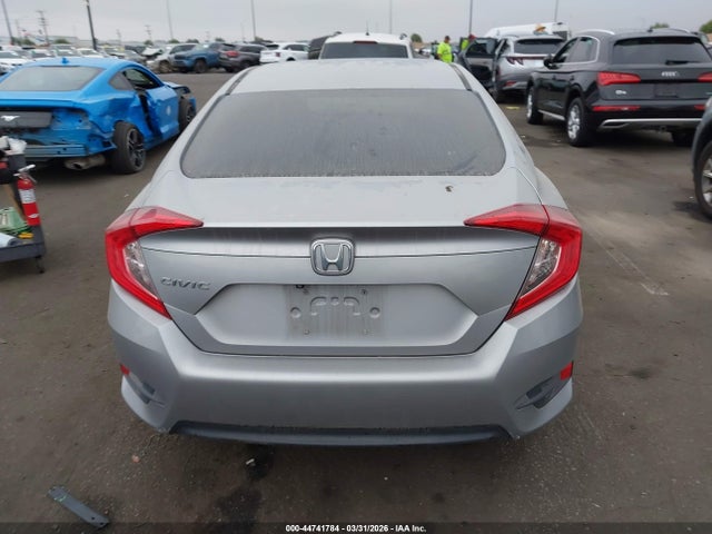 2HGFC2F57HH562485 Honda Civic Lx
