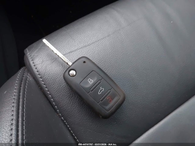 Продаж на аукціоні авто 2008 Volkswagen R32, vin: WVWKC71K48W038686, номер лоту: 44741787