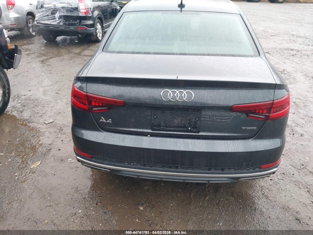 Продажа на аукционе авто 2019 Audi A4 45 Premium, vin: WAUDNAF48KN007607, номер лота: 44741793