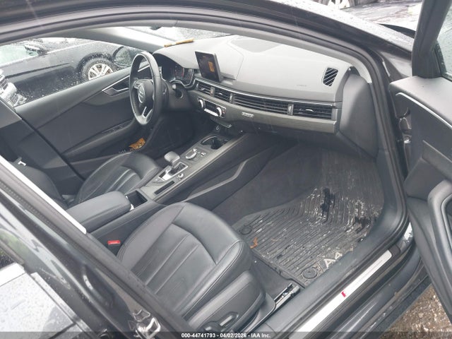 2019 AUDI A4 WAUDNAF48KN007607 Photo 4