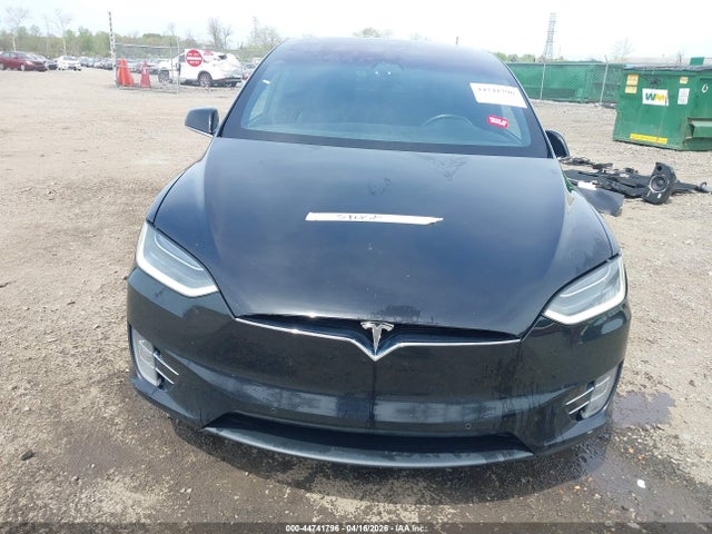 2018 Tesla Model X 100d/75d/p100d მანქანა იყიდება აუქციონზე, vin: 5YJXCBE26JF129469, აუქციონის ნომერი: 44741796