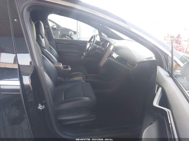 2018 Tesla Model X 100d/75d/p100d მანქანა იყიდება აუქციონზე, vin: 5YJXCBE26JF129469, აუქციონის ნომერი: 44741796