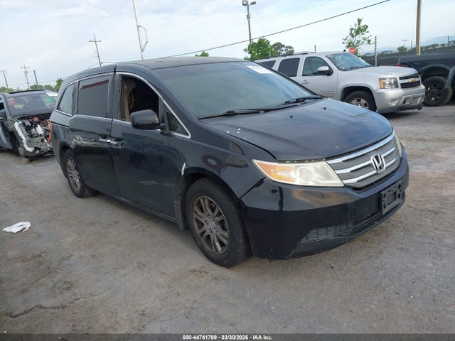 44741799 :رقم المزاد ، 5FNRL5H68BB065896 vin ، 2011 Honda Odyssey Ex-l مزاد بيع