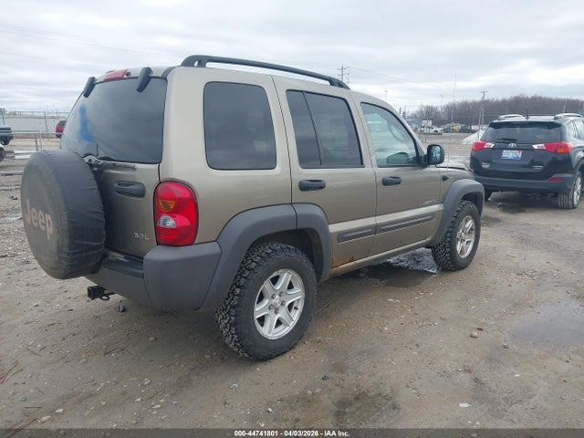 2004 Jeep Liberty Sport მანქანა იყიდება აუქციონზე, vin: 1J4GL48K44W272454, აუქციონის ნომერი: 44741801