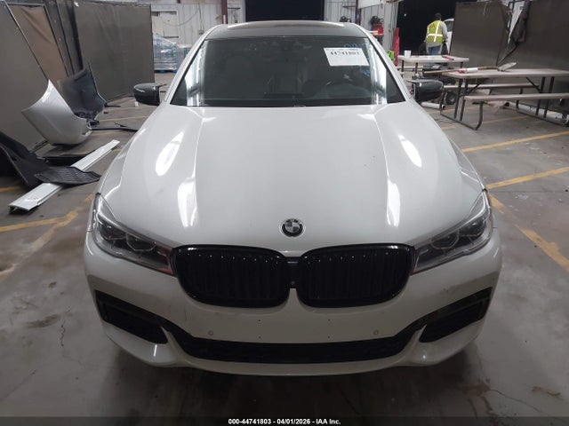 44741803 :رقم المزاد ، WBA7F2C52GG420972 vin ، 2016 Bmw 750i Xdrive مزاد بيع